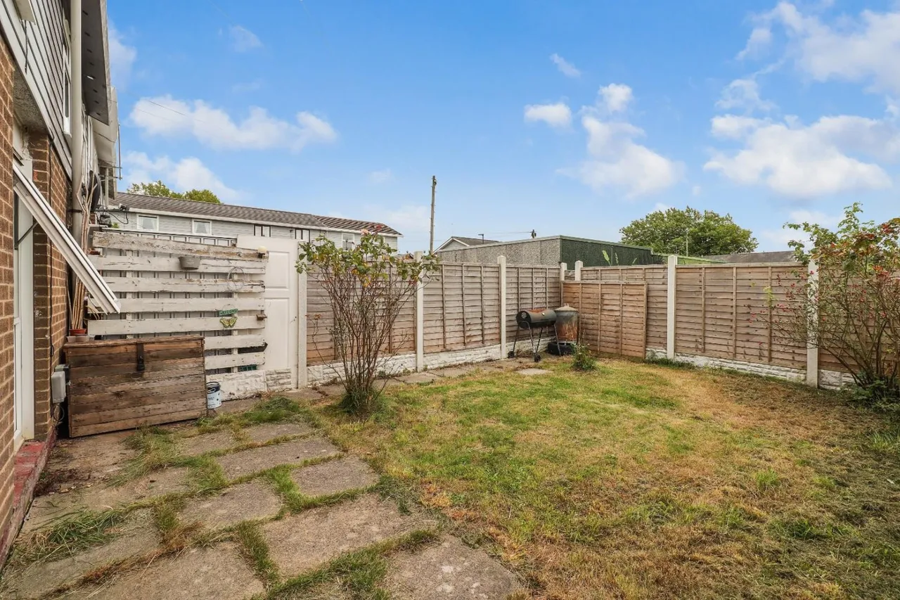 Ormond Road, Jordanthorpe, S8, photo 22