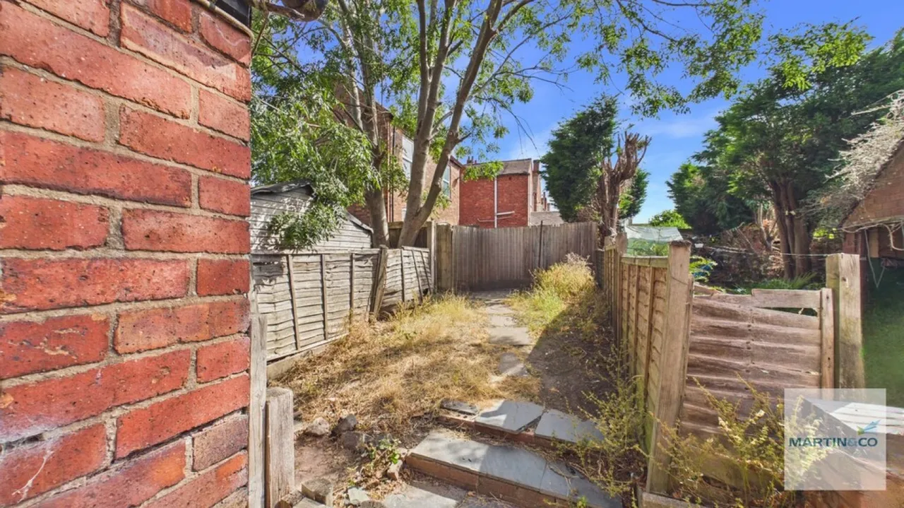Mount Pleasant, Two Gates, photo 9