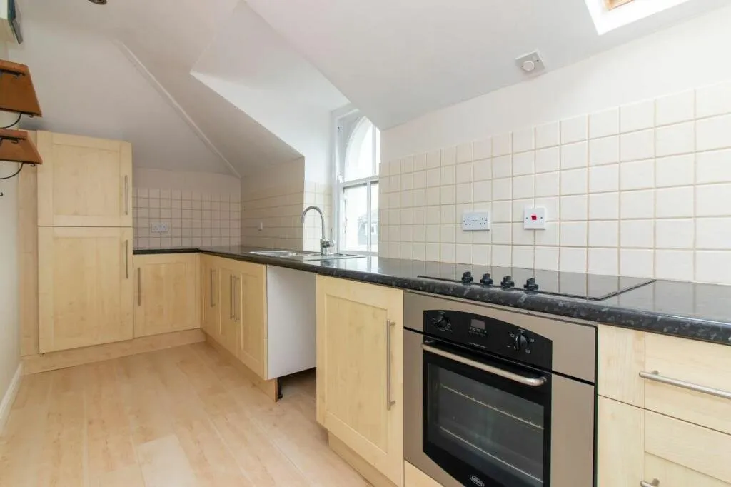 Augusta Gardens, Folkestone, CT20, photo 4