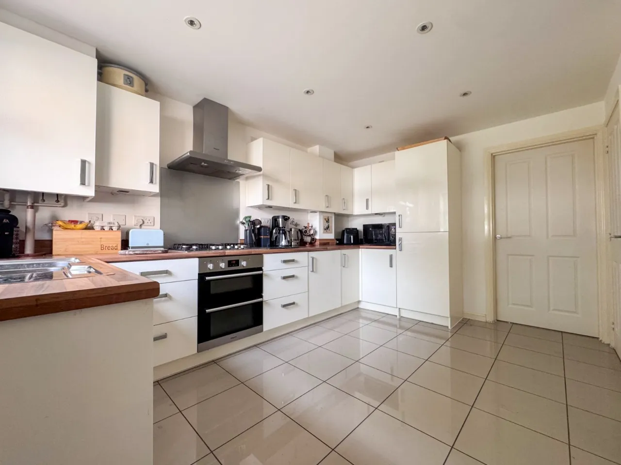 Eamoth Ground, Patchway, BS34, photo 7