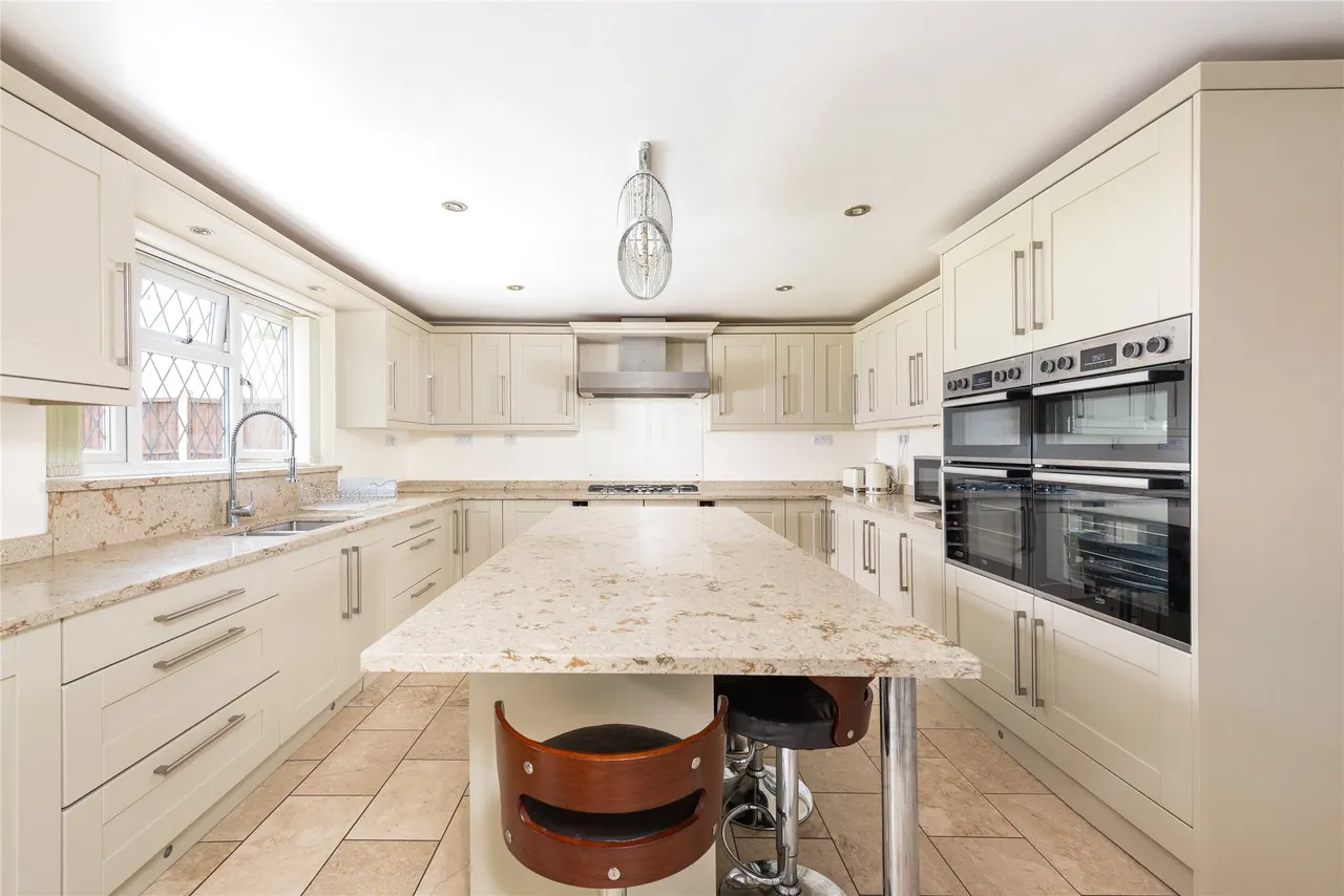 Bromham Road, Biddenham, MK40, photo 10