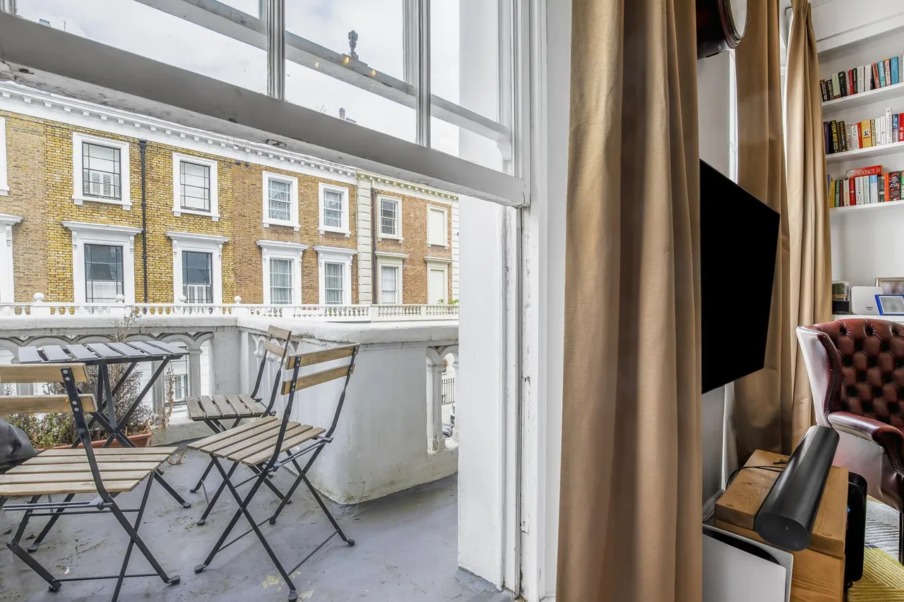 Warwick Way Pimlico, London SW1V 4JD, photo 4