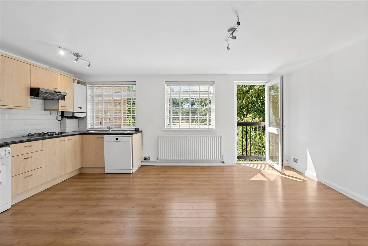 Harrowdene Gardens, Teddington, TW11, photo 4