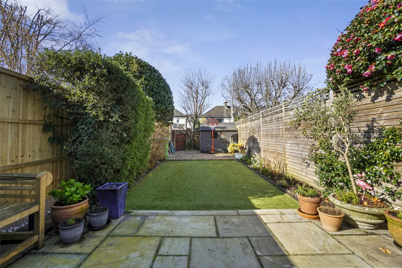 Milton Road, Hampton, TW12 2LJ, photo 14