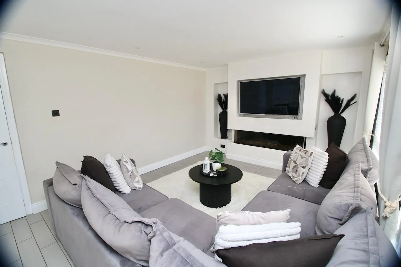 Pine Close, Cumbernauld, G67 3BA, photo 4