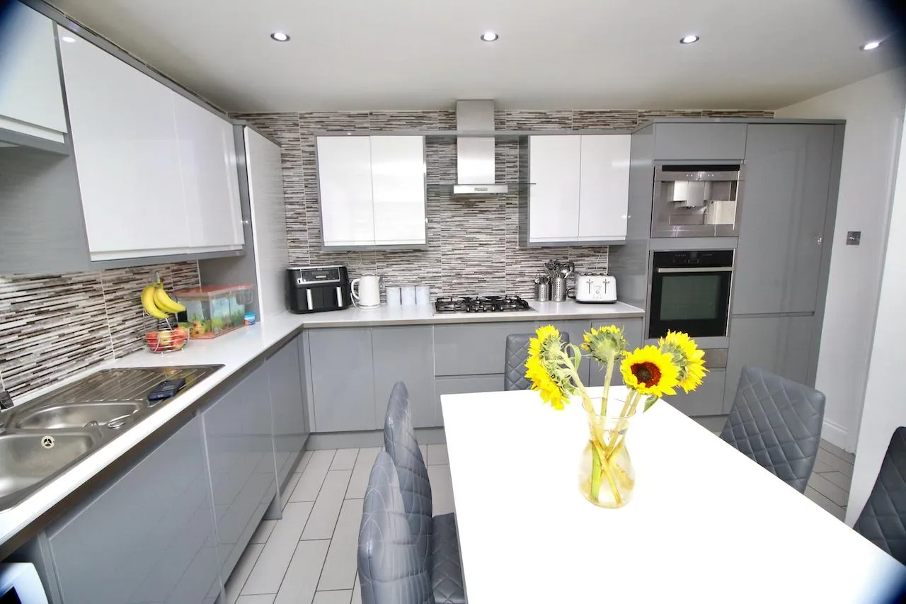 Pine Close, Cumbernauld, G67 3BA, photo 8