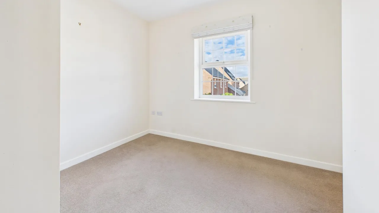 Huntingdon Place, Bourne, photo 14