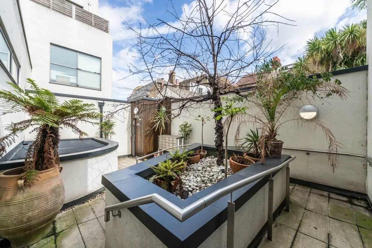 Clement Avenue London SW4, photo 9