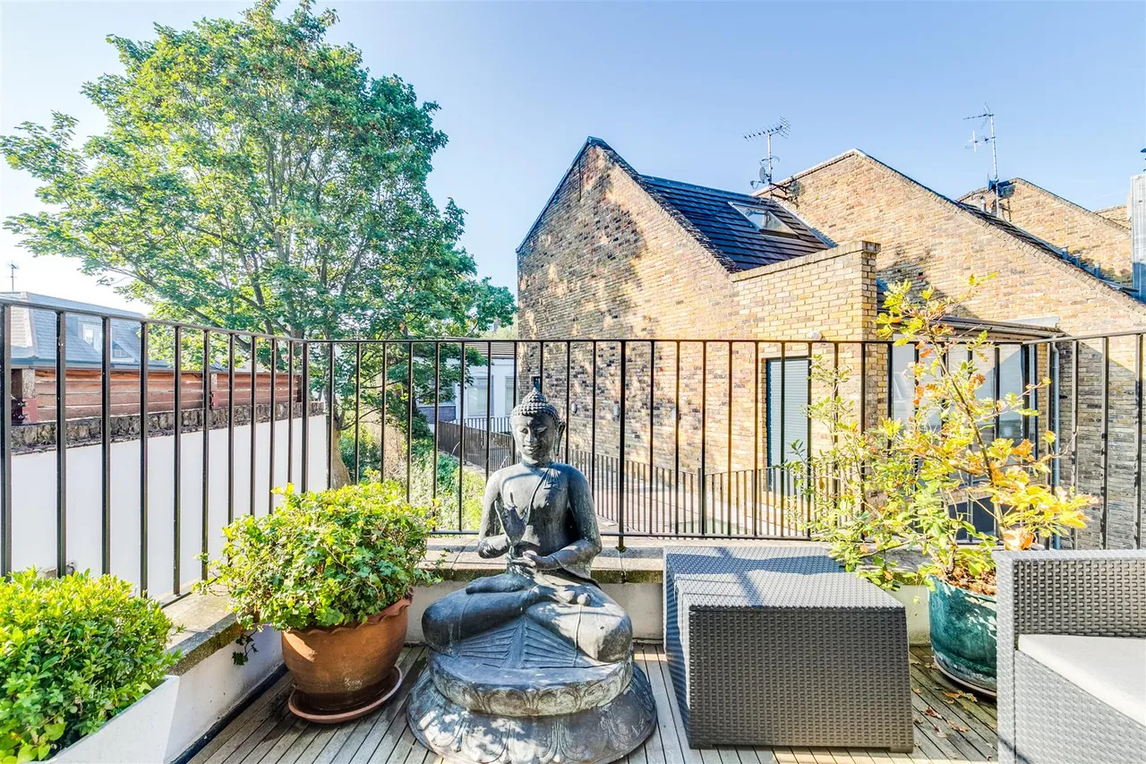 Rudall Crescent, Hampstead, London, NW3 1RR, photo 18