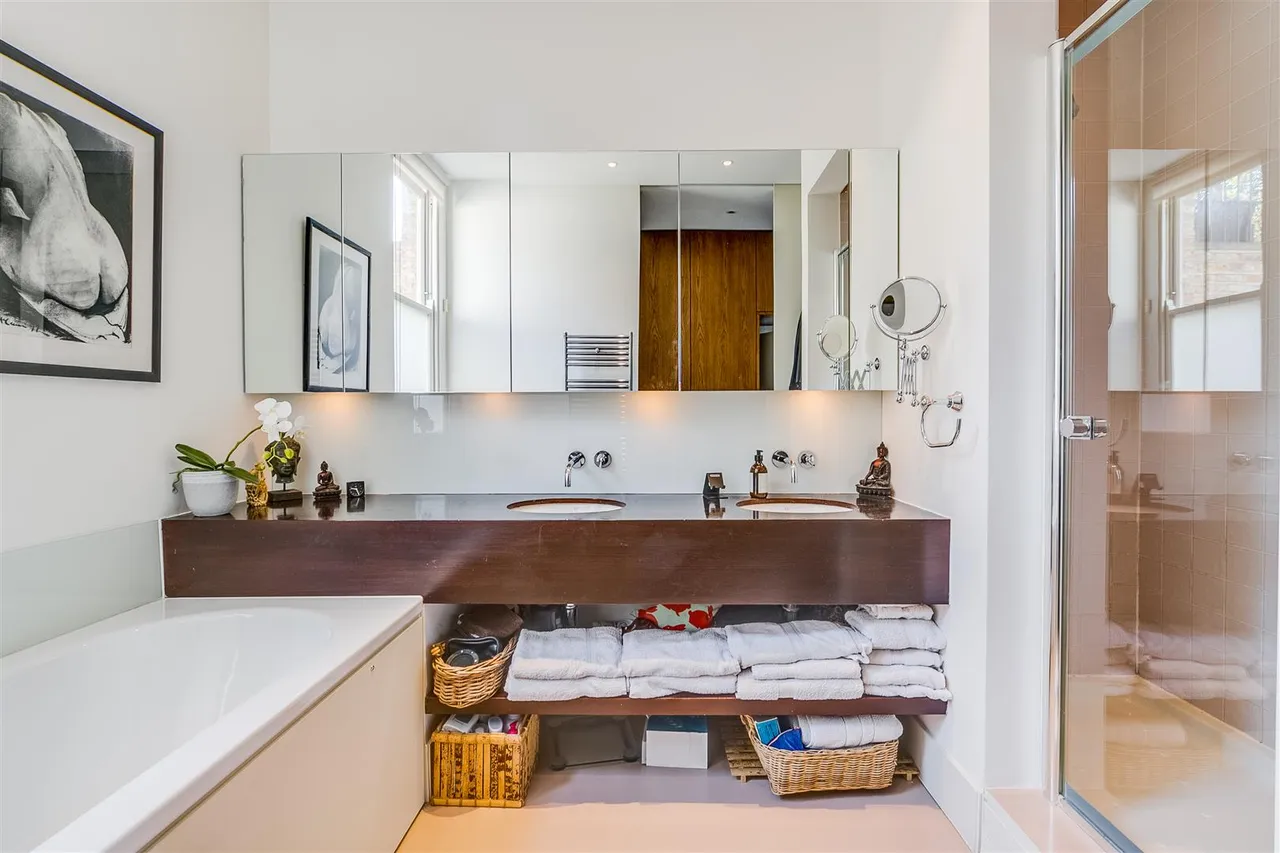 Rudall Crescent, Hampstead, London, NW3 1RR, photo 11