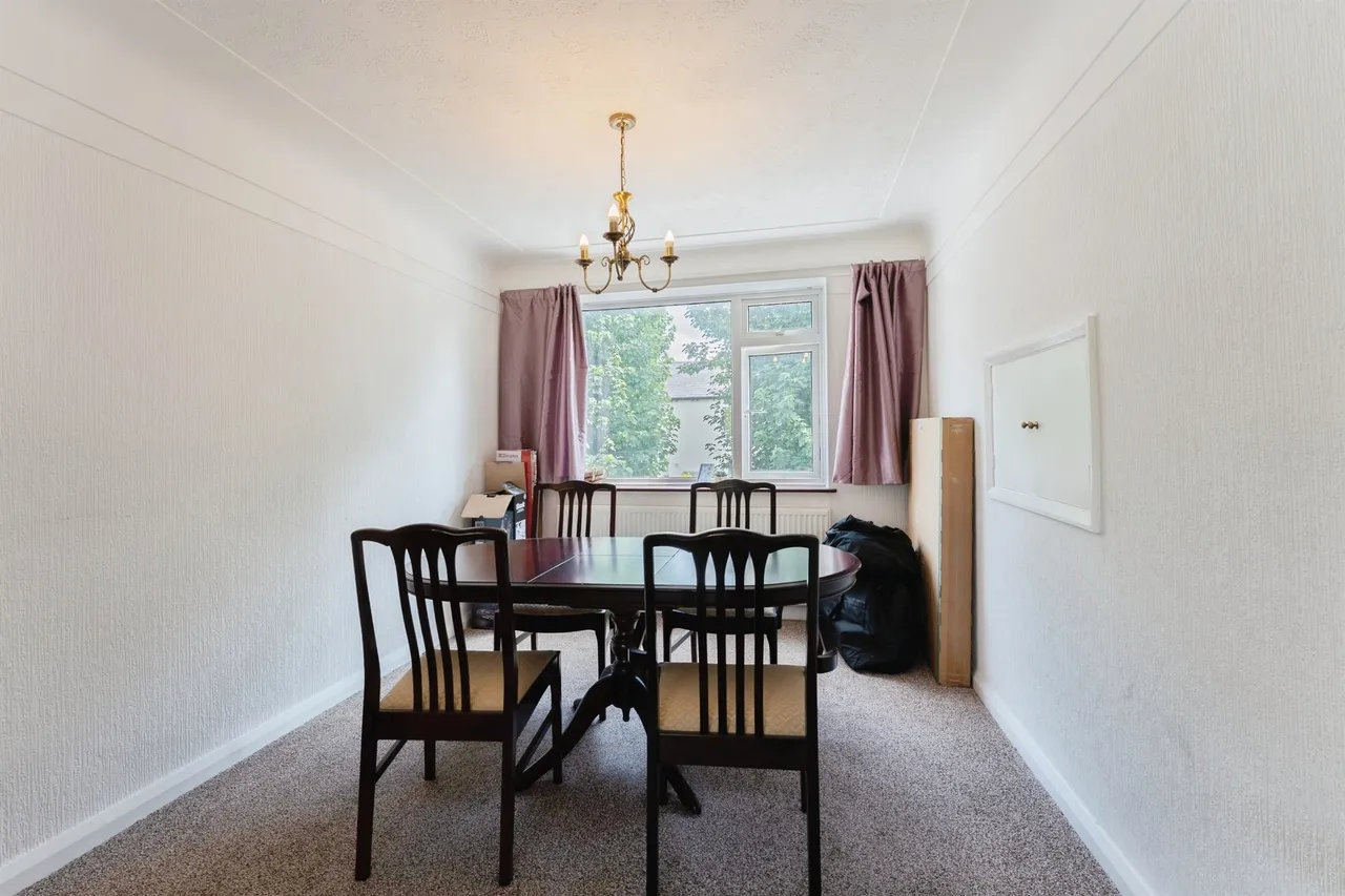 Talbot Court, Oxton, Prenton, photo 5