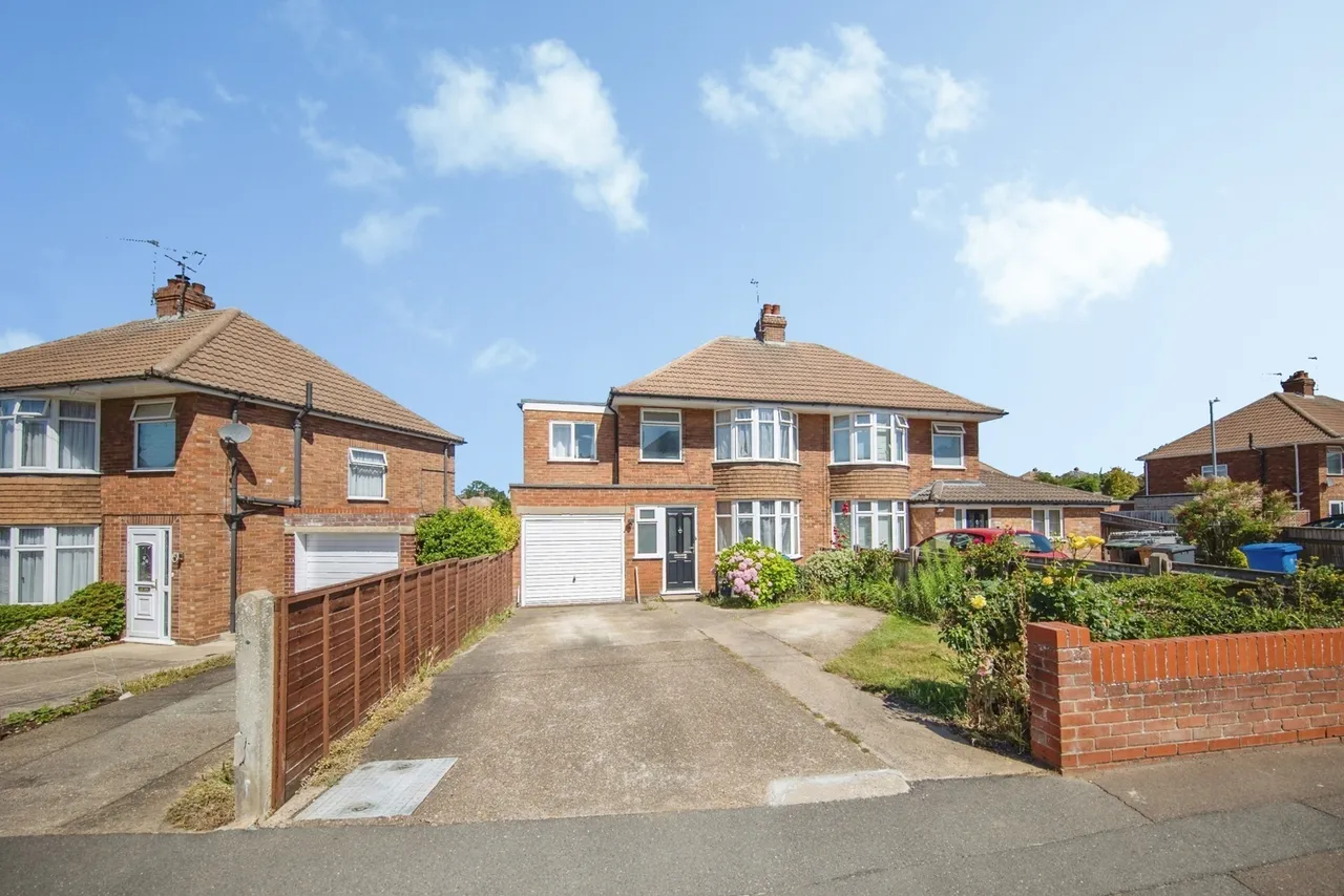 4 bed house for sale — Larchcroft Road, Ipswich, Suffolk, IP1