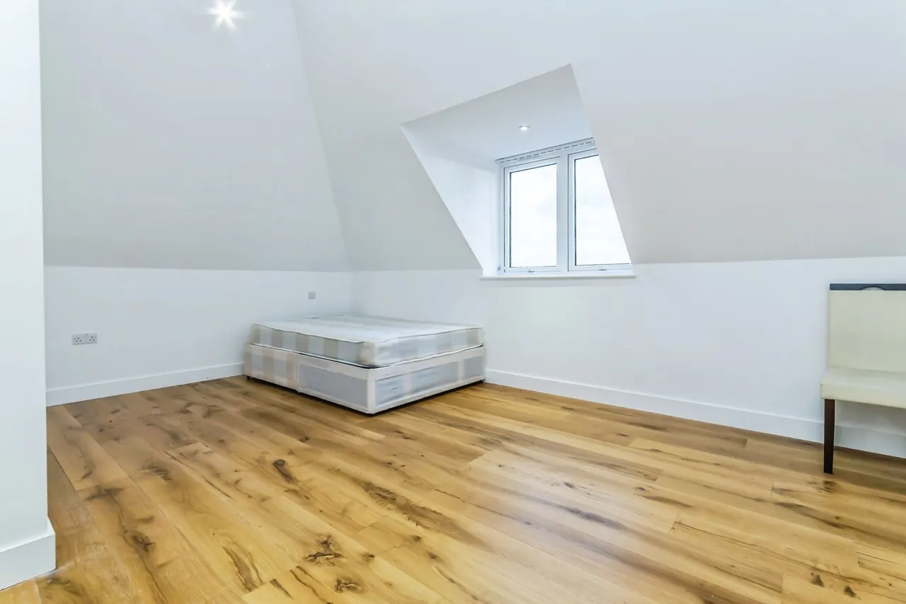 Russell Hill, Purley, CR8, photo 11