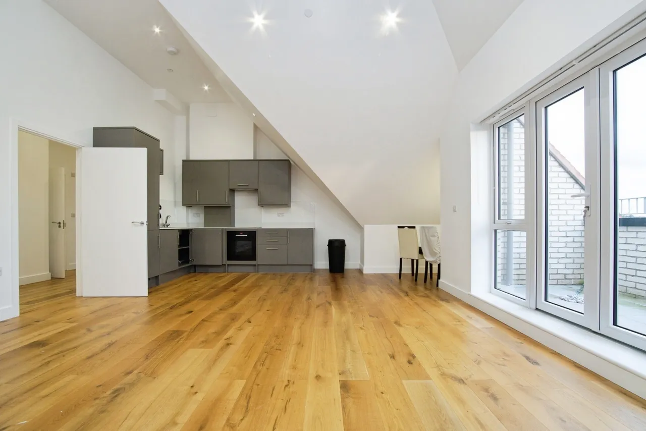 Russell Hill, Purley, CR8, photo 14
