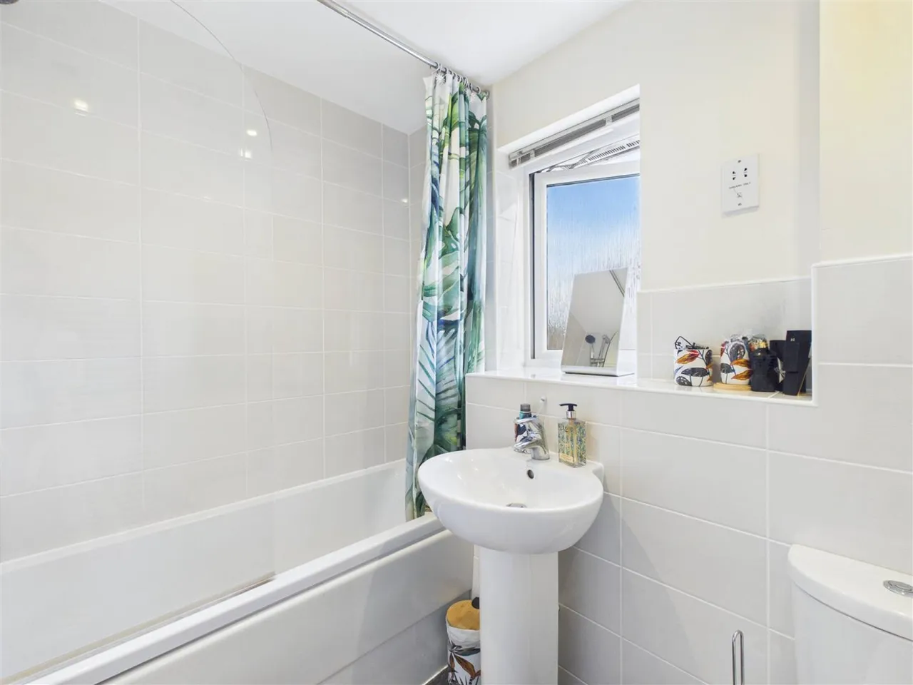 Biggin Hill Close, Malvern, WR14, photo 27