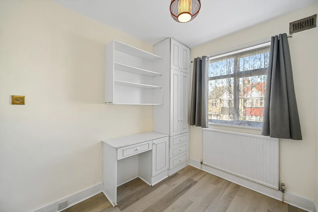 Church Drive, North Harrow, HA2, photo 8