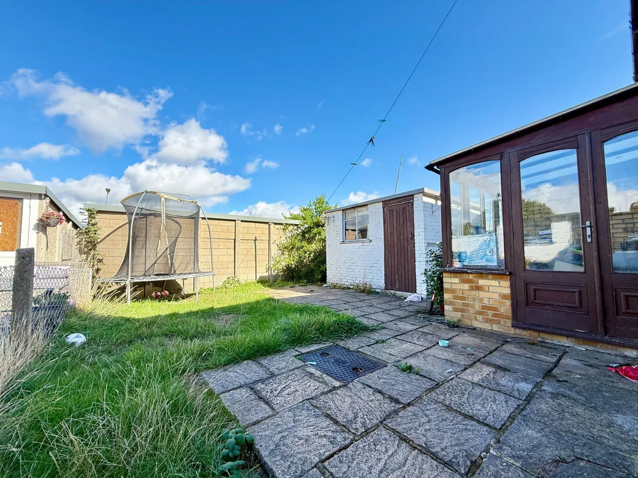 Winchester Way, Rainham, photo 11
