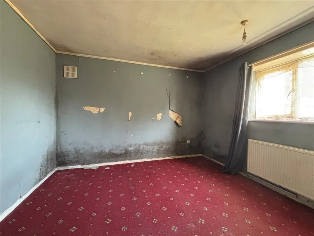 Western Avenue (GFF, Parking Space Store), BOURNEMOUTH, photo 4