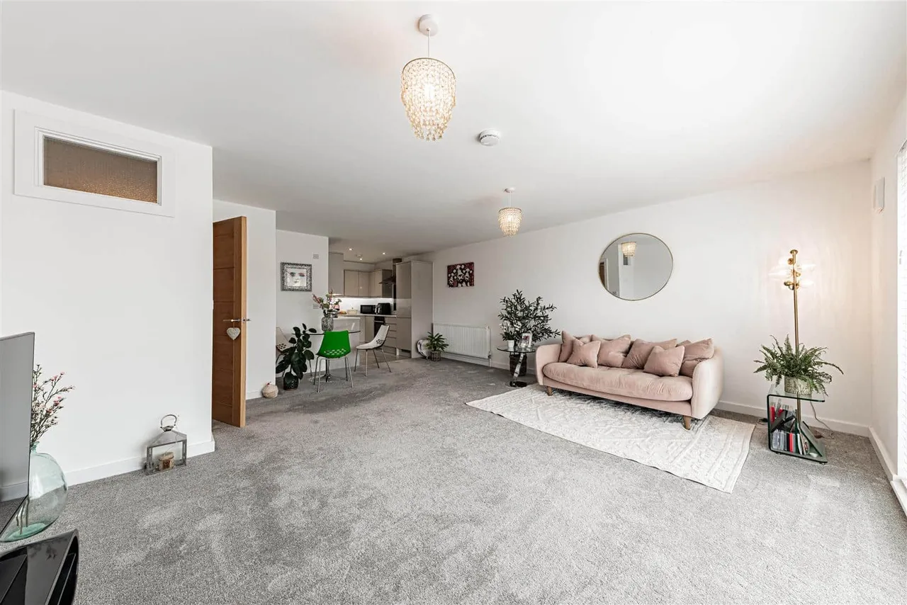 Beach Avenue, Birchington, Kent, CT7 9JS, photo 3