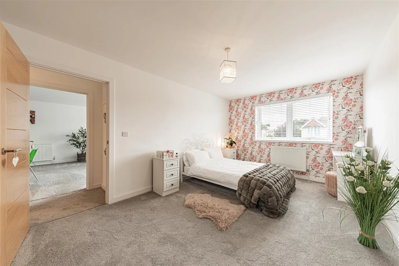 Beach Avenue, Birchington, Kent, CT7 9JS, photo 9