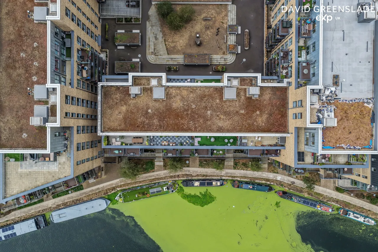 Nicholson Square, Bow River Village, E3, photo 31