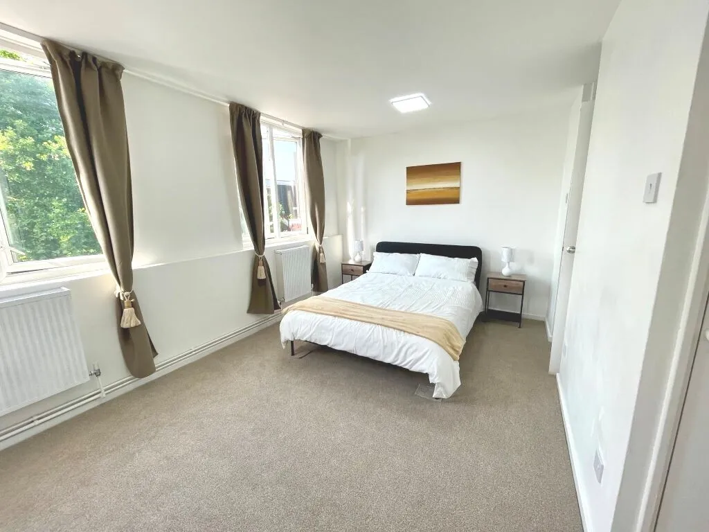 Laxley Close, London, photo 7