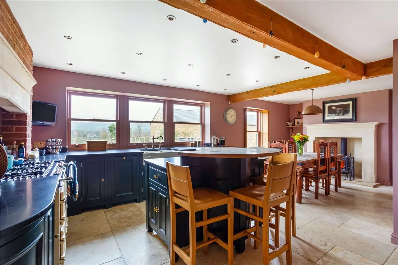 Doynton, South Glos, BS30 5TJ, photo 9