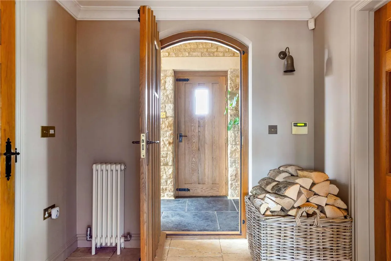 Doynton, South Glos, BS30 5TJ, photo 5