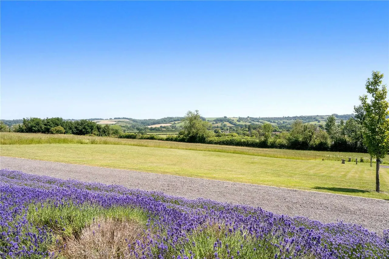 Doynton, South Glos, BS30 5TJ, photo 2