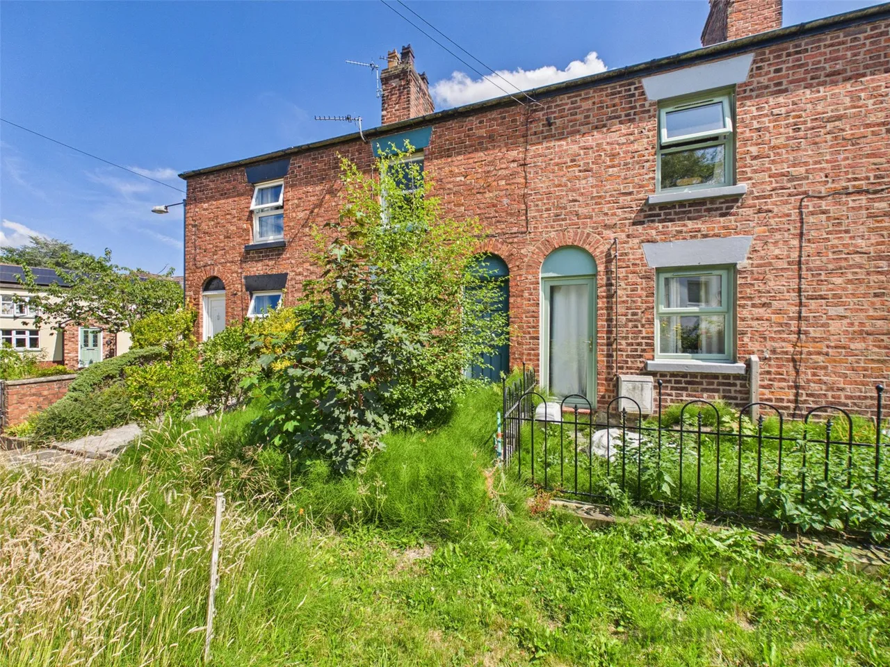Well Lane, Kingsley, Frodsham, Cheshire, WA6 8AW, photo 4