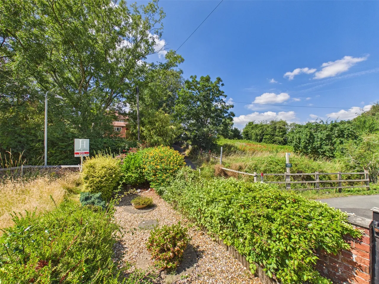 Well Lane, Kingsley, Frodsham, Cheshire, WA6 8AW, photo 7
