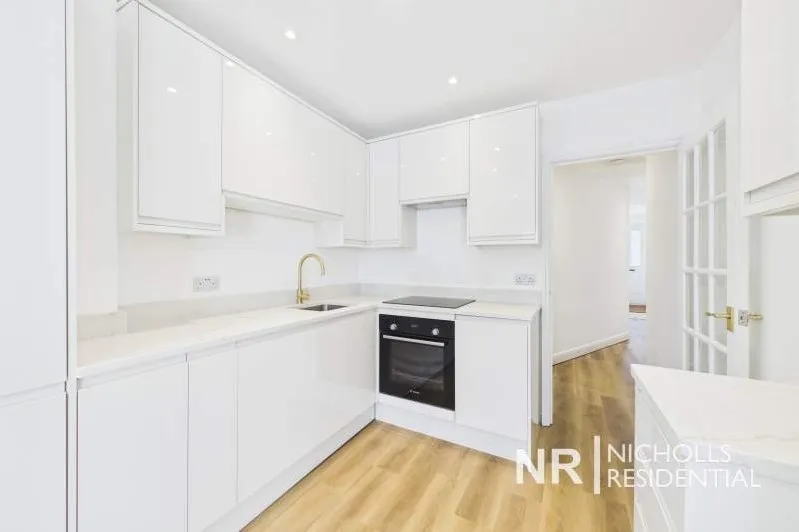 Ruxley Lane, Epsom, KT19, photo 3