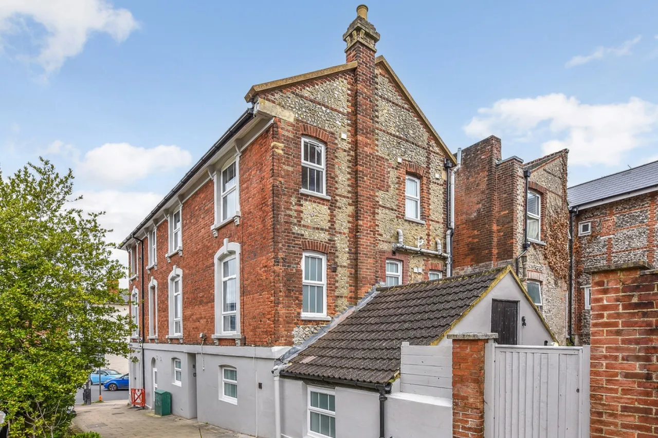 Rooms Available, photo 12