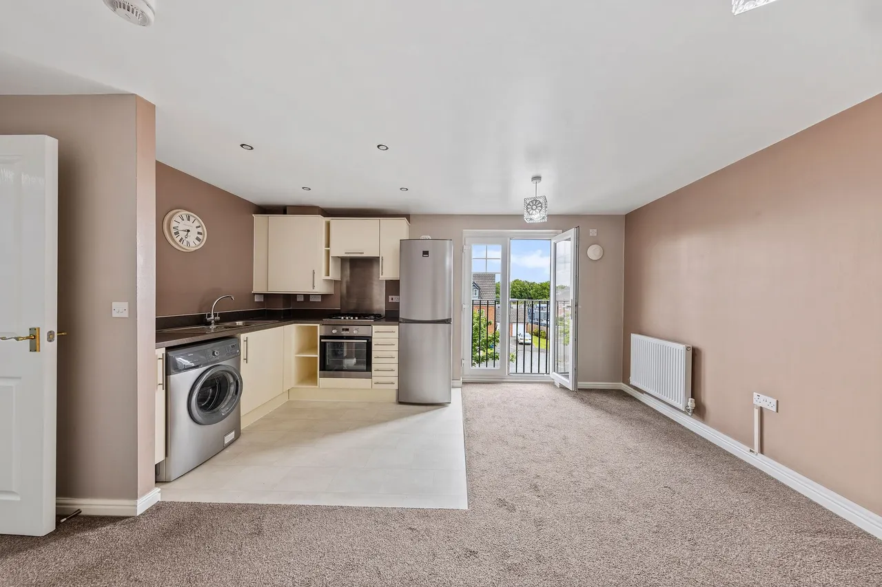Hucklow Drive, Warrington, Warrington, WA1 2GU, photo 3
