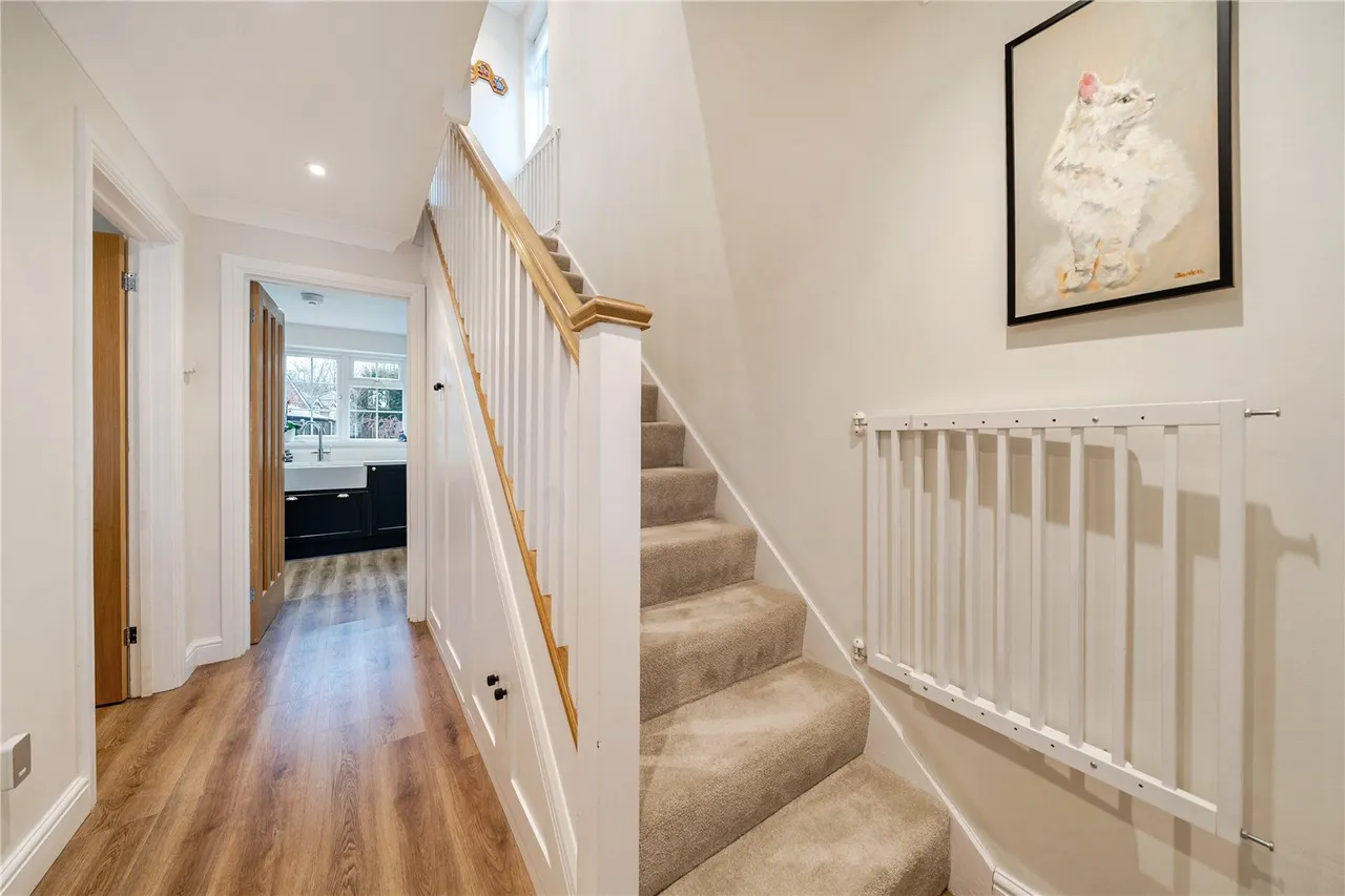 Paddock Court, Hartley Wintney, Hampshire, RG27 8LL, photo 11