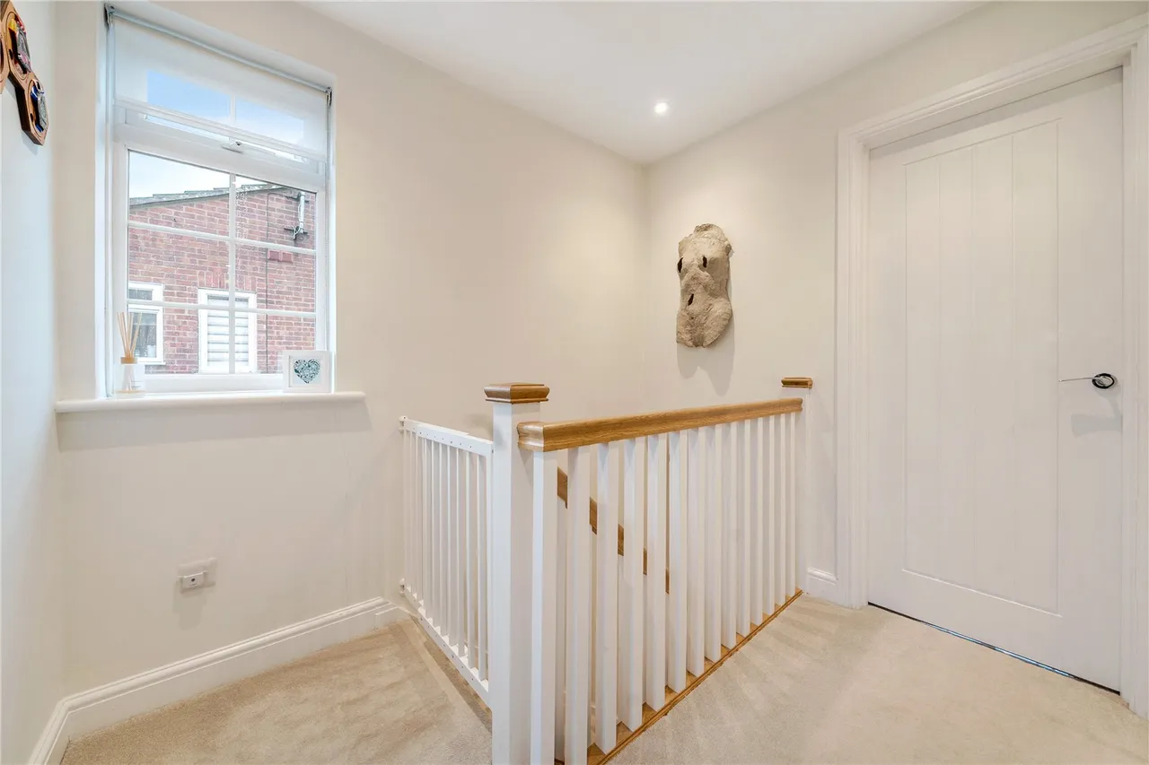 Paddock Court, Hartley Wintney, Hampshire, RG27 8LL, photo 13