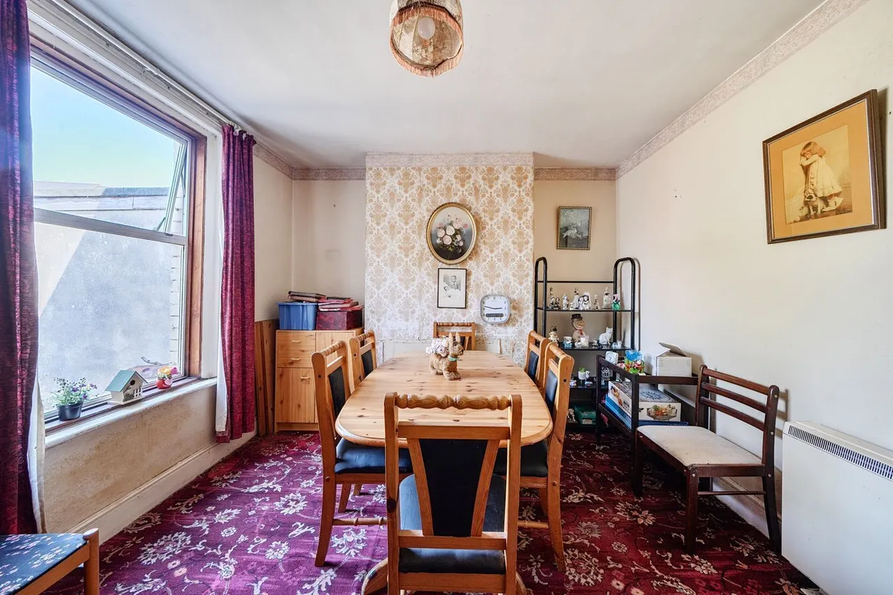 Victoria Road, Frome, BA11, photo 6