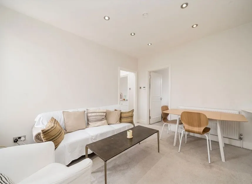 Brackenbury Road, Hammersmith, W6, photo 2