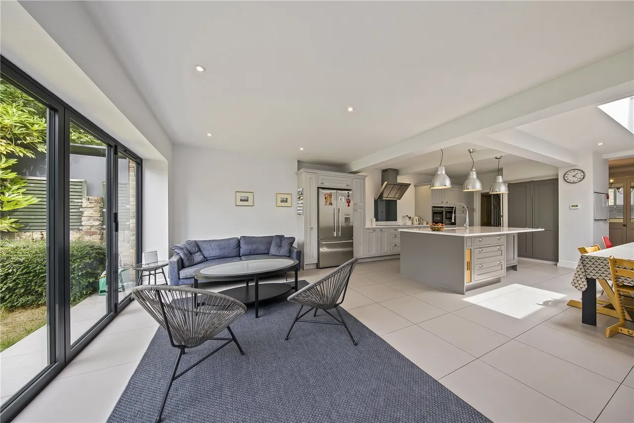 Atbara Road, Teddington, TW11, photo 5
