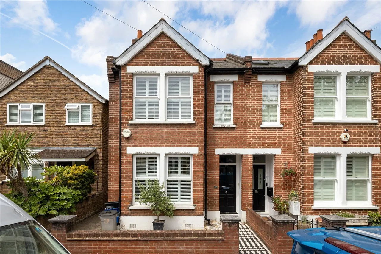 5 bed house for sale, Atbara Road, Teddington, TW11