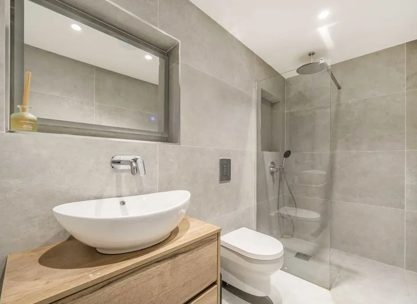 Boscombe Road, Shepherds Bush, W12, photo 5