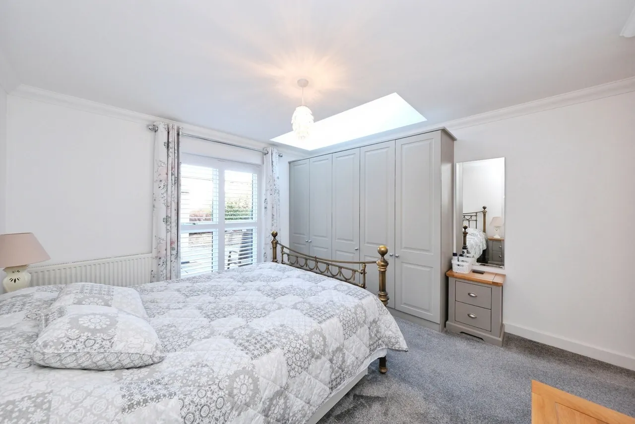 Brookside, Clipstone Village, NG21, photo 13