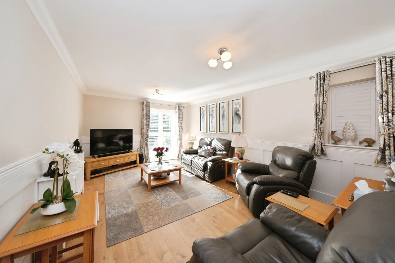 Brookside, Clipstone Village, NG21, photo 9