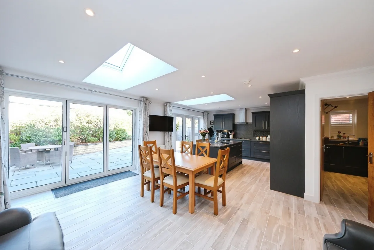 Brookside, Clipstone Village, NG21, photo 6