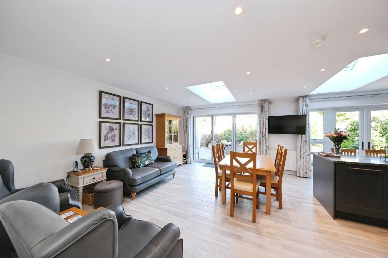 Brookside, Clipstone Village, NG21, photo 5