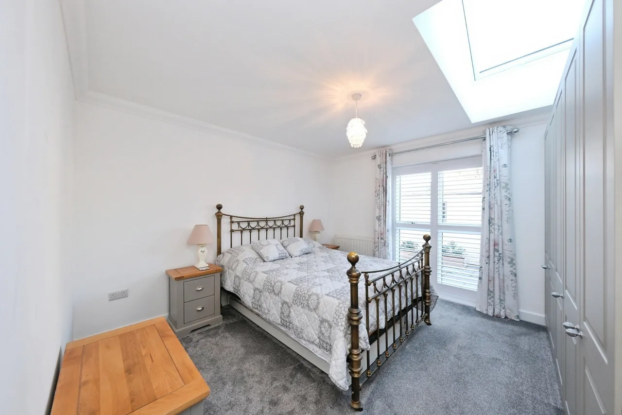 Brookside, Clipstone Village, NG21, photo 12
