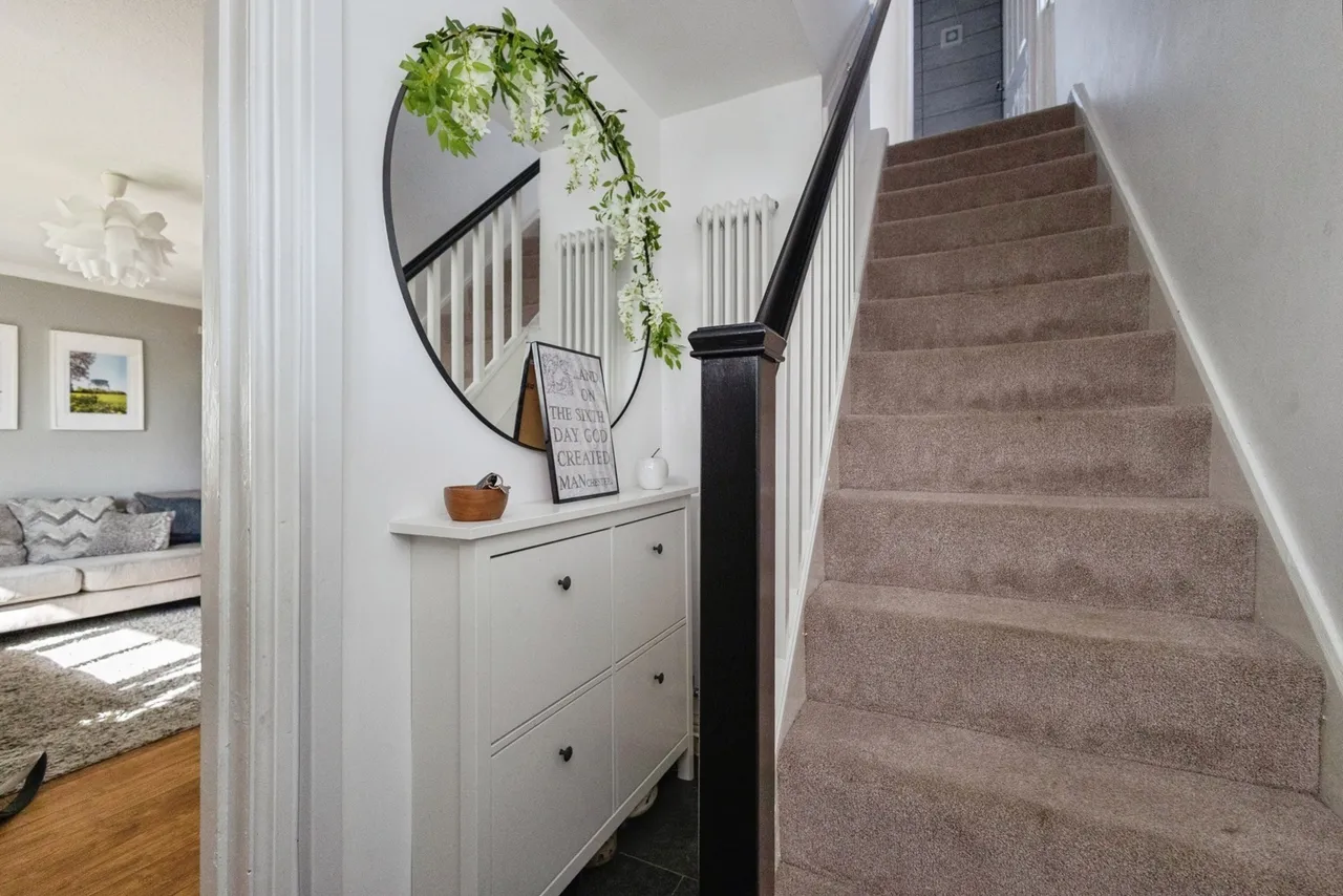 South Crescent, Manchester, Greater Manchester, M11, photo 2
