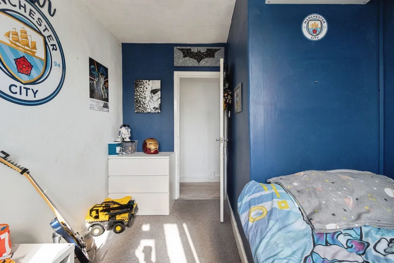 South Crescent, Manchester, Greater Manchester, M11, photo 11