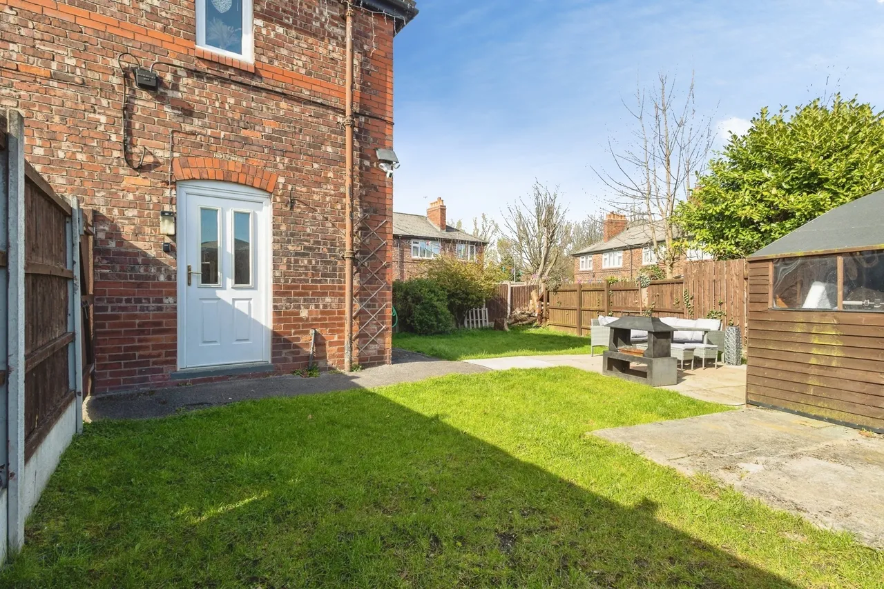 South Crescent, Manchester, Greater Manchester, M11, photo 18