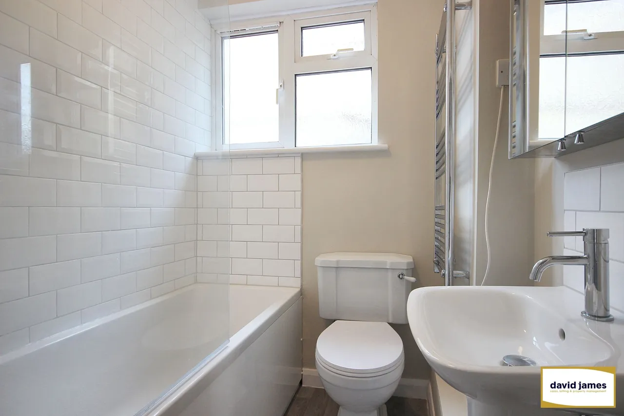 Shepperton Road, Petts Wood, photo 5